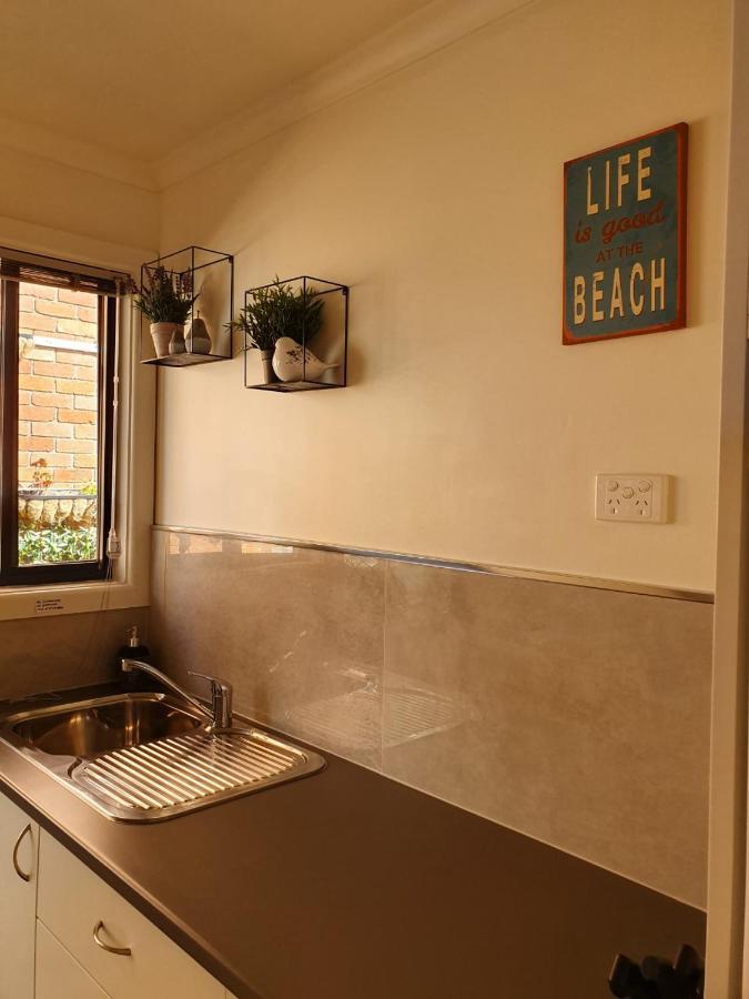 Abalone Guest Accommodation Lakes Entrance Exterior foto
